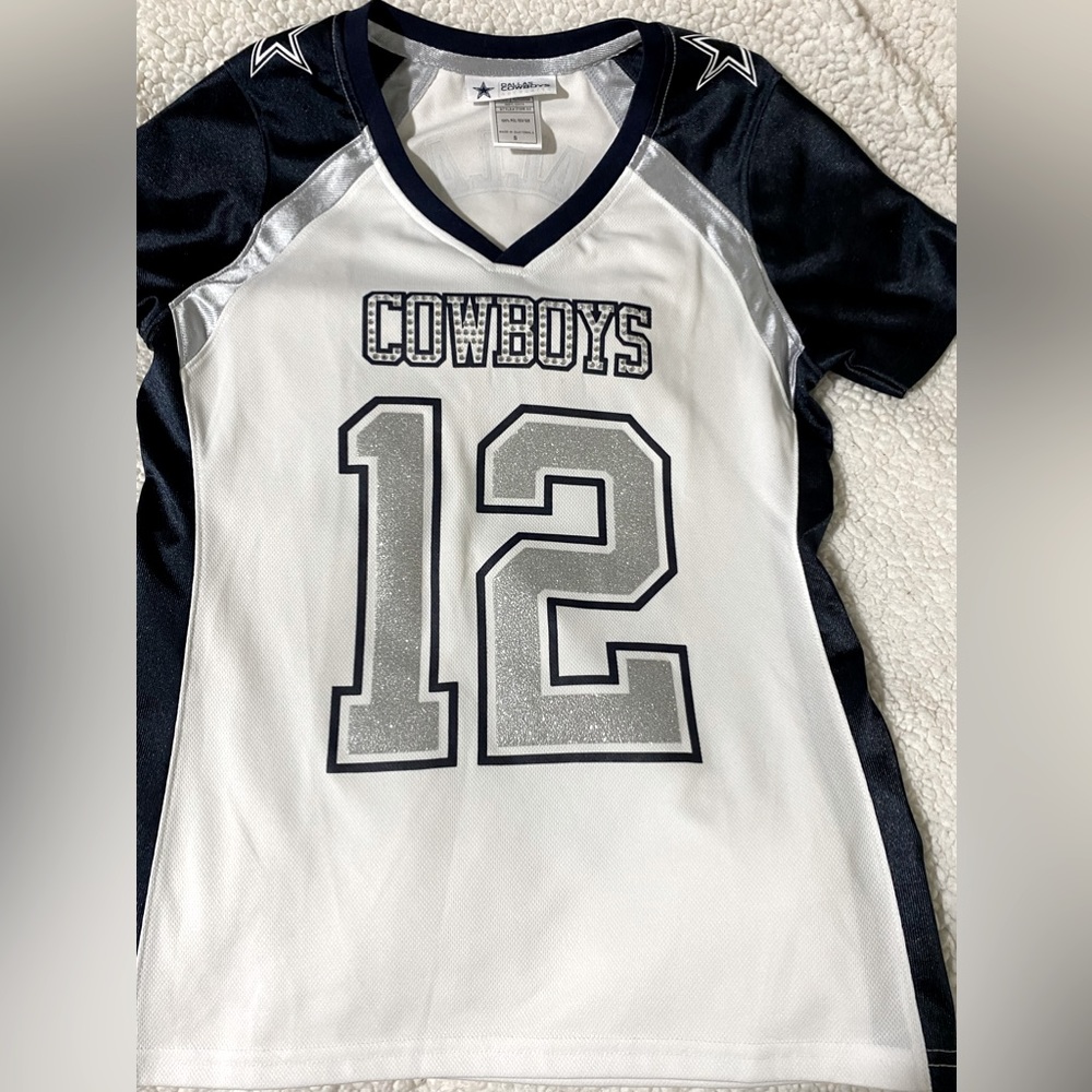 Dallas cowboys woman’s small shirt with beautiful bling and dazzling. SOLD